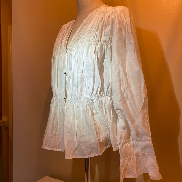 Elegant White Button-Up Women's Top peasant pirate renaissance sz Large women - Picture 7 of 9